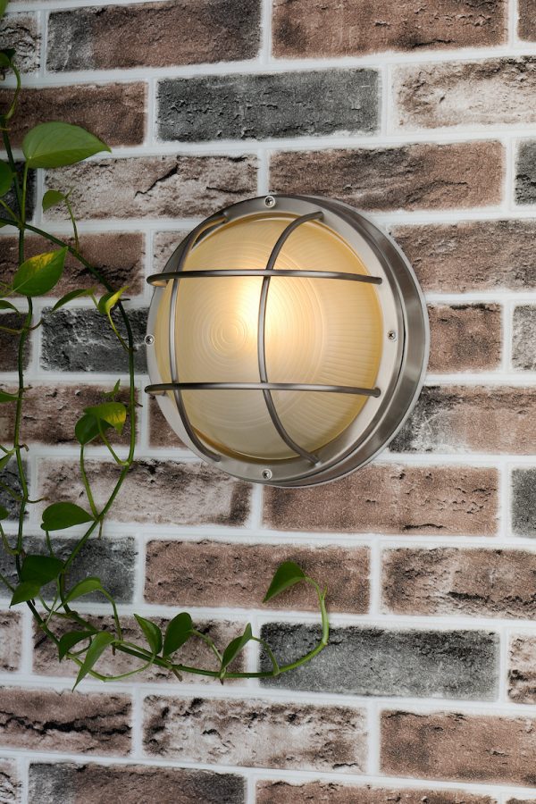 Salcombe Round Outdoor Wall Light Stainless Steel Glass IP44 - Image 4
