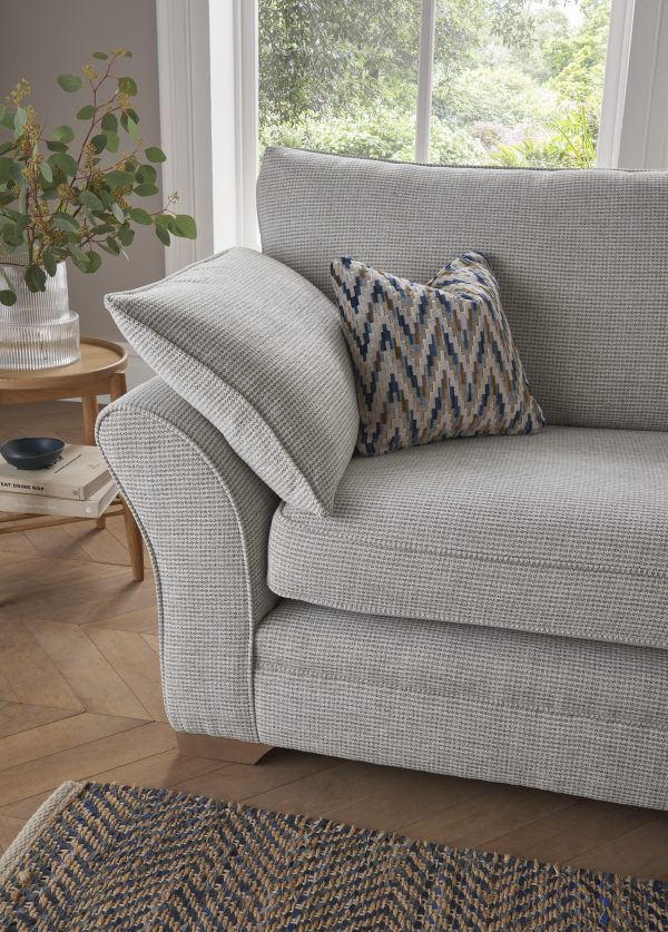 Sadler - Image 2